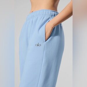 Alo Accolade Seashell Blue Sweatpants